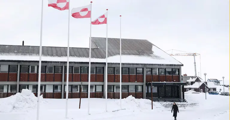 গ্রিনল্যান্ডের সংসদ ইনাতসিসারত